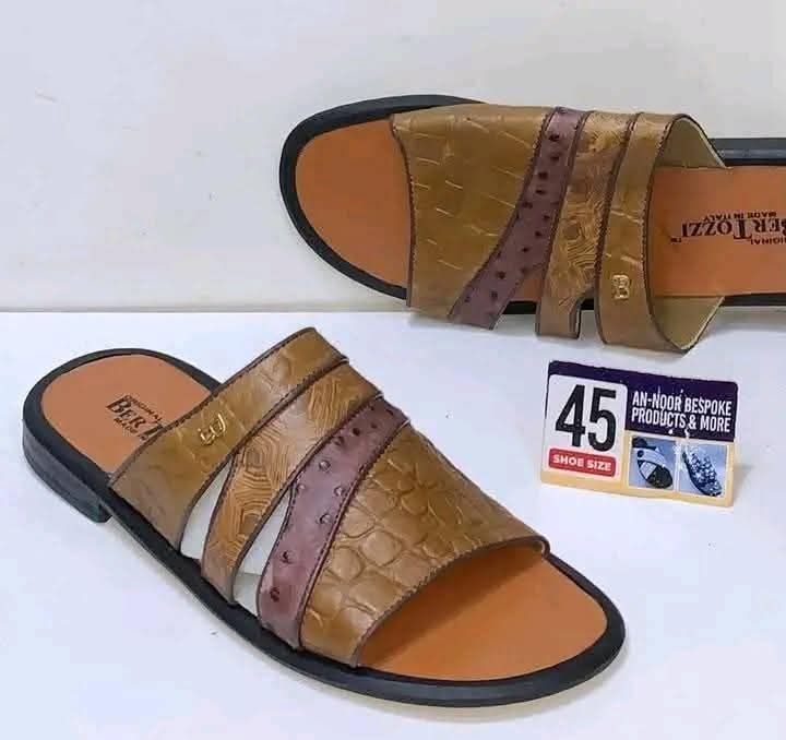 A picture of SHOES
