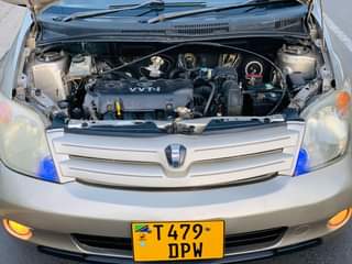 A picture of TOYOTA IST