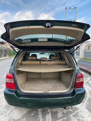 A picture of BELGIUM GRADE 2003 TOYOTA HIGHLANDER SELLING FOR 4 7mill ONLY