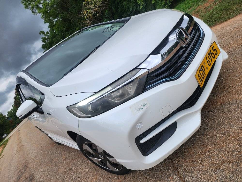 honda fit shuttle