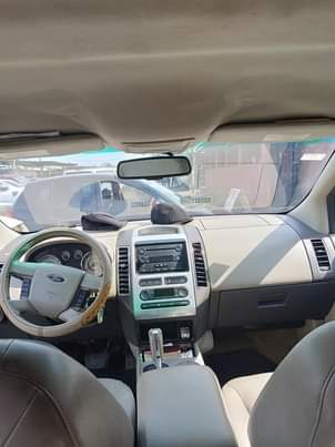 A picture of Belgium Grade and neatly used 2009 Ford Edge with all