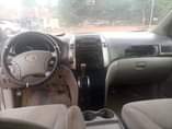 A picture of Toyota sienna 2008
