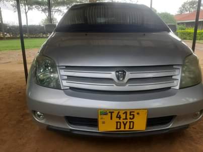 A picture of TOYOTA IST INAUZWA 5 6M 0743173980