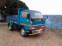 A picture of 1998 Mitstubish Canter