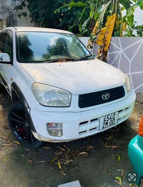 used toyota rav4
