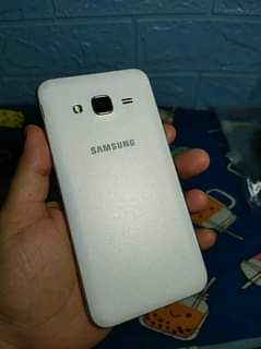 A picture of Samsung Galaxy J3 duos 150