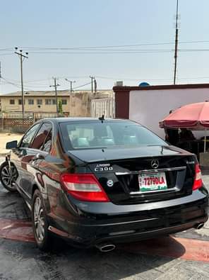 A picture of KINZZYAUTO S 08109018982 6 200 000 Refer and earn Mercedes