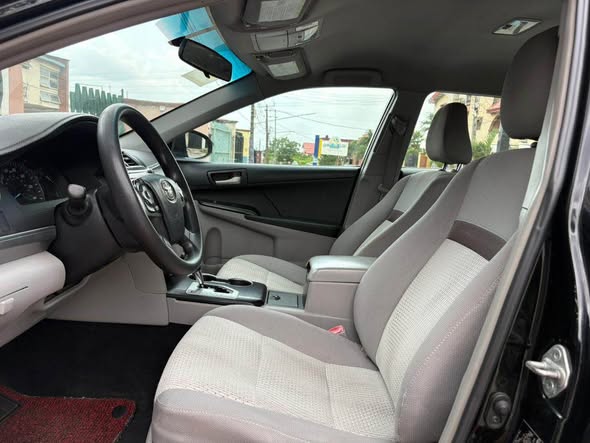 A picture of Toks 2013 Toyota Camry