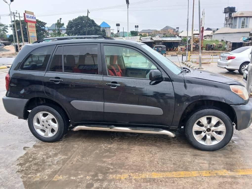 A picture of Toyota Rav4