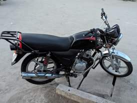 A picture of HAUJUE EXPRESSS CC 125 INAUZWA ENGENE AIJAGUSWA KABISA IMETUNZWA SANA
