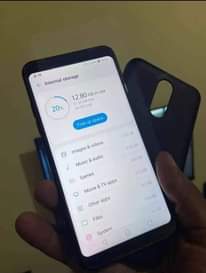 A picture of LG Q7