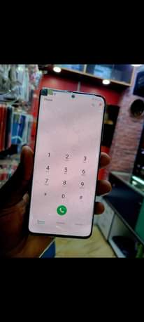 A picture of Samsung galaxy S20ultra