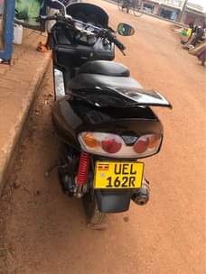 A picture of Honda motorcycle 2.9