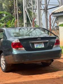 A picture of Distress sale Belgium standard 2005 Toyota Camry buy and drive