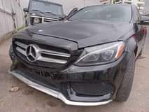 A picture of REGISTERED MERCEDES BENZ C300 2015 first body FULL OPTIONS 11
