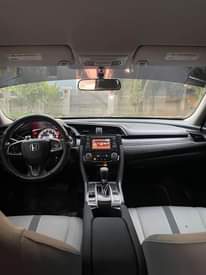 A picture of Honda Civic 2016