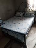 A picture of Kitanda cha chuma kinauzwa ukitaka na godoro freshii tunapatikana magomen