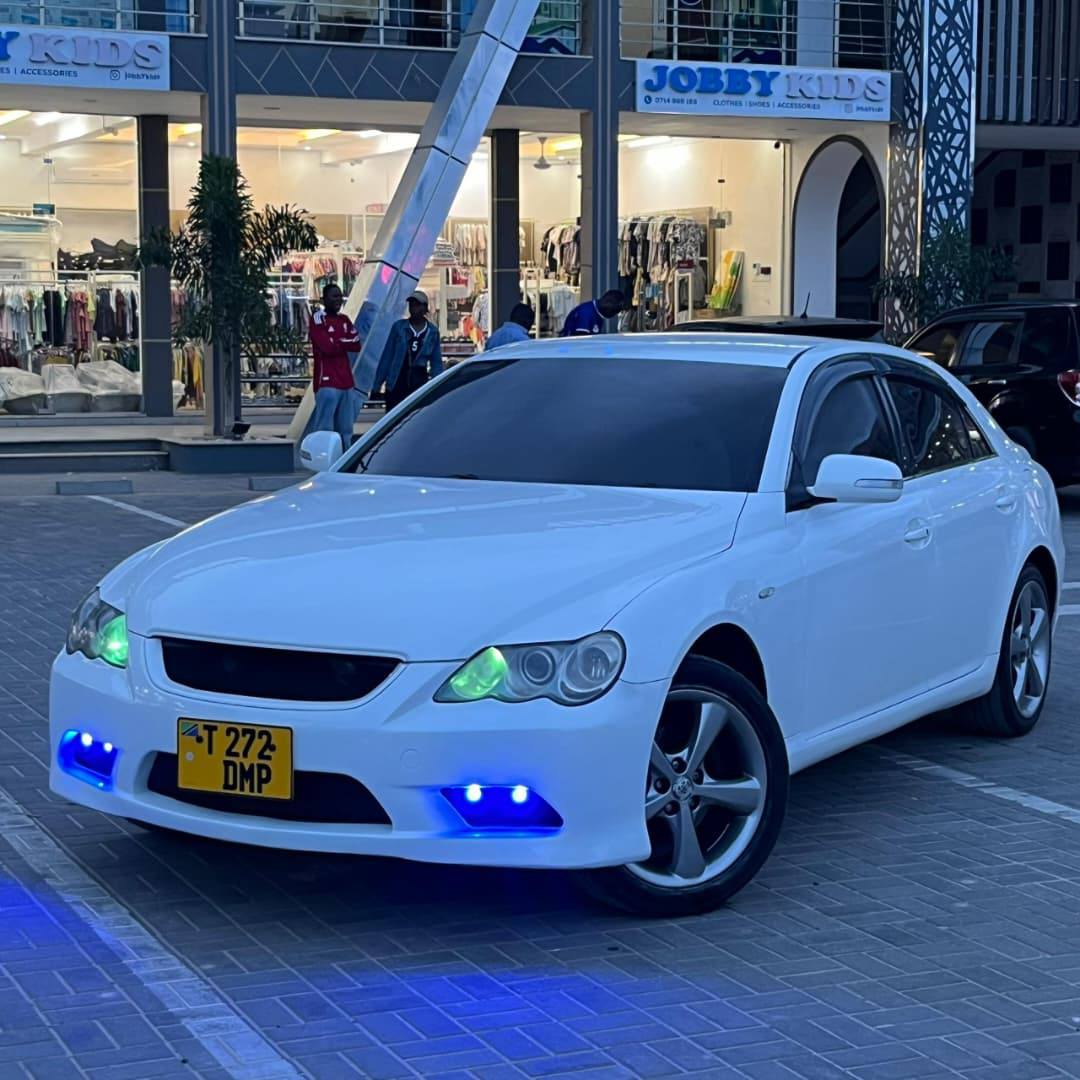 A picture of TOYOTA MARK X VERTIGA