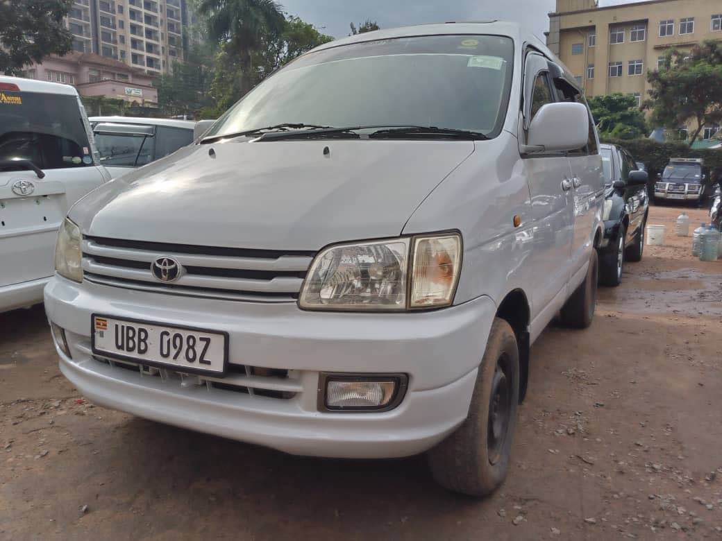 A picture of NOAH SUPER LIMO 7 seater 19 Millions. Negotiable Installments payments