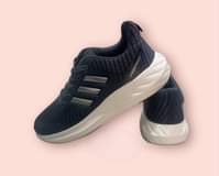 A picture of Sport shoes