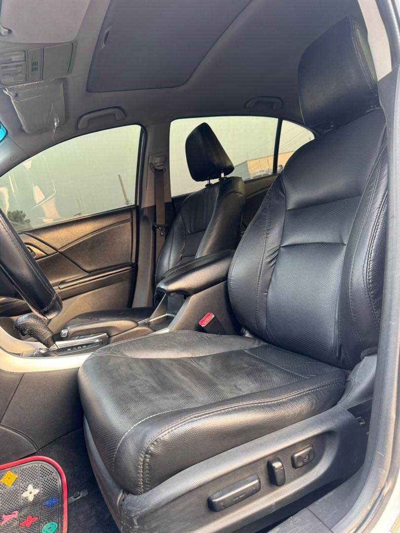 A picture of QUICK SALE BELGIUM STANDARD HONDA ACCORD 2015 MODEL WITH V4