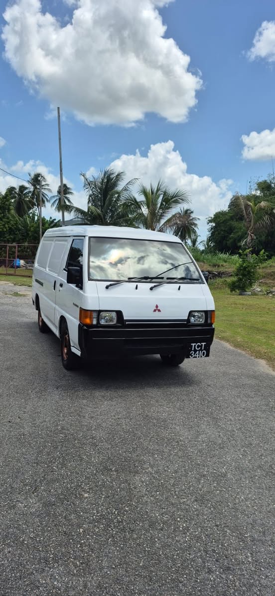 mitsubishi l300
