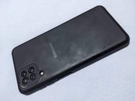 A picture of Samsung A12