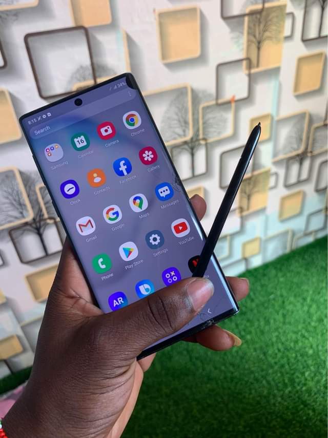 A picture of Samsung galaxy Note 10 Gb256 8