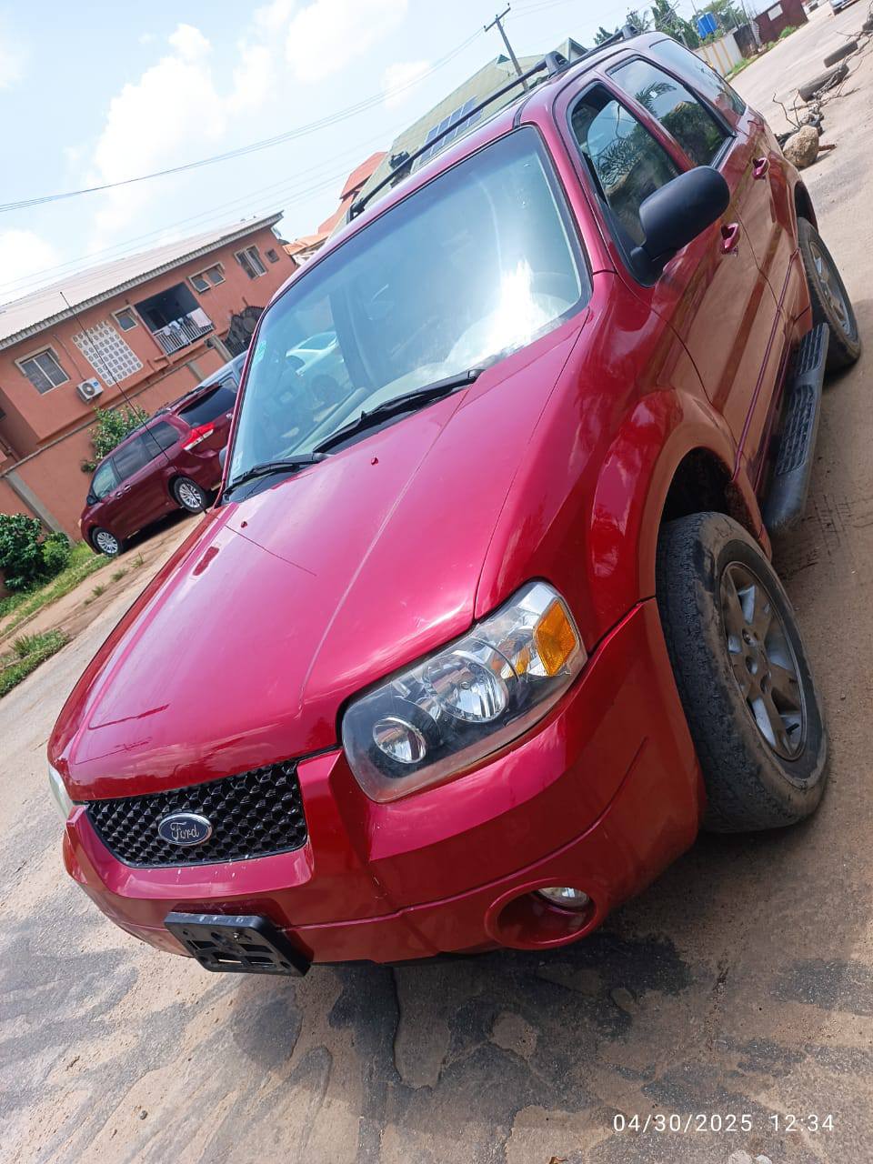 A picture of FORD ESCAPE
