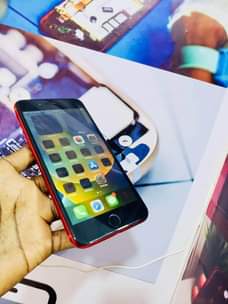 A picture of iPhone 8 Plus Red product 64gb