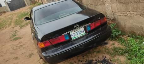 A picture of Camry drop light