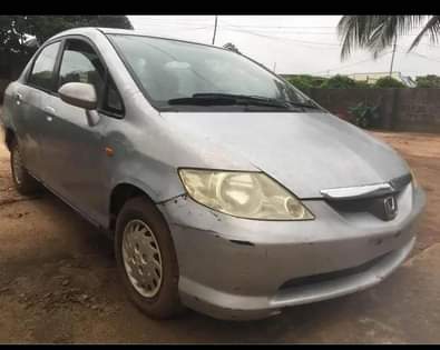 A picture of Honda City 2007