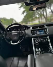 A picture of 2015 RANGE ROVER SPORT