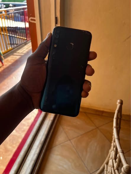 tecno camon