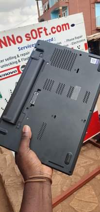 A picture of Lenovo laptop i5 with 4gb on sell in banda kireka
