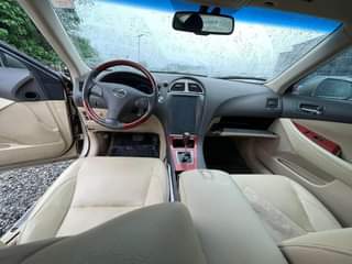 A picture of super sharp ES 350 Lexus 2007 fully upgraded to 2018