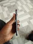 A picture of Samsung s10e