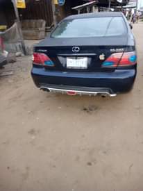 A picture of Es 330 lexus