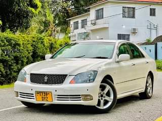 A picture of TOYOTA CROWN ATHLETE GOOD NEW FOR SELL 14 5M OR