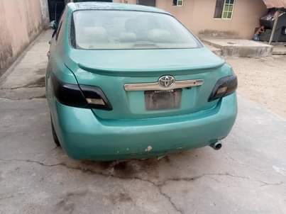 A picture of Toyota camry 08