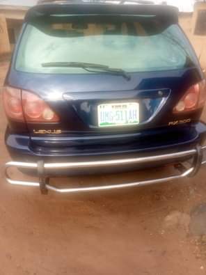 A picture of Takas Motors 07060931241 Very Clean Lexus Rx300 Untempered engine and