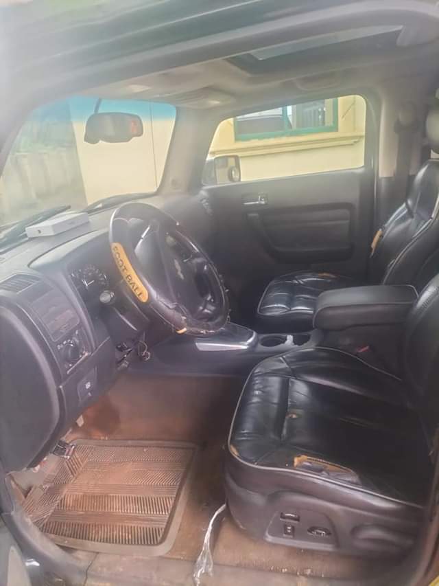 A picture of Hummer h3