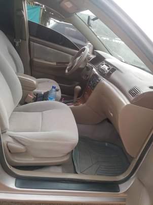 A picture of Toyota Corolla 2004
