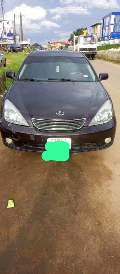 A picture of LEXUS ES330 Everything is working Owerrri imo state Nonny autos