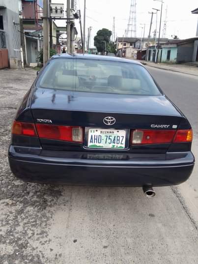 A picture of Toyota droplight Camry Silent 4plugs engine Chilling a c Smooth