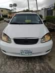 A picture of 07 corolla white