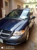 A picture of Dodge caravan 04 for sale