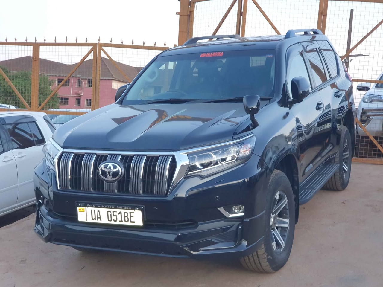 A picture of Land cruiser with 2018 face in perfect condition buy and