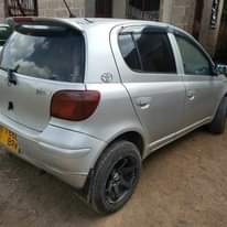 A picture of Toyota vitz Million 3 9 na elfu 50 Automatic Petrol