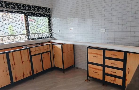 A picture of QUICK SALE HOUSE FOR SALE AT GAYAZA BUSUKUMA TOWN at